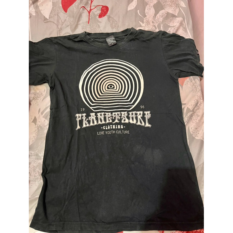 baju kaos planet surf