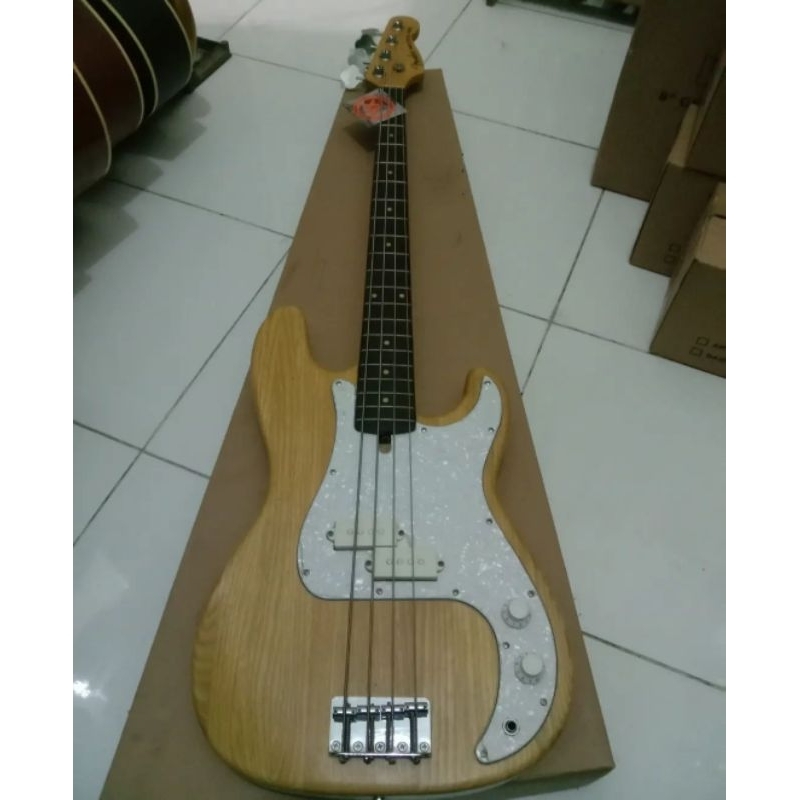 Bass Fender Precision