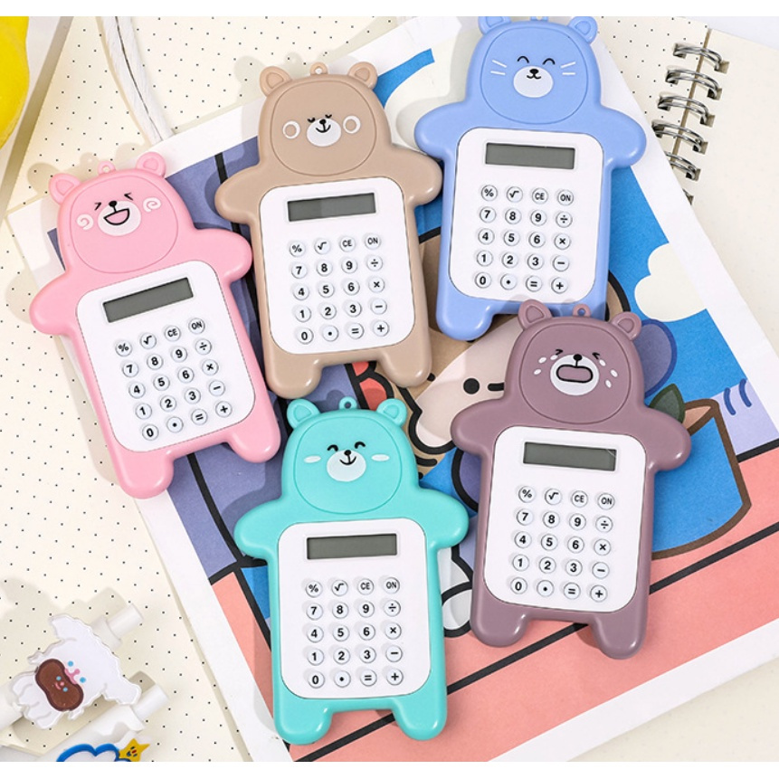 

Kalkulator 8 Digit Mini Portable Desain Kartun Beruang Dengan Tombol Karet Untuk Pelajar