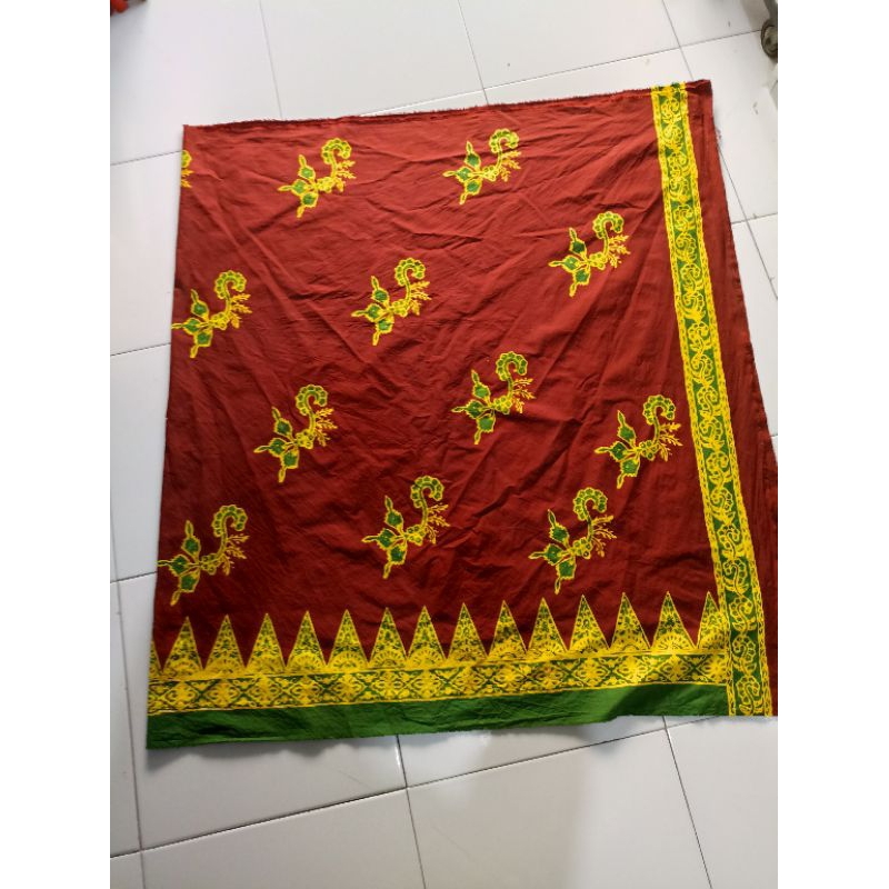 Batik Maroon Khas banyuwangi/ Sewek Tari khas Banyuwangi