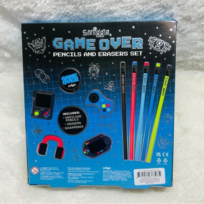 

D3W! Smiggle pensil penghapus rautan set game