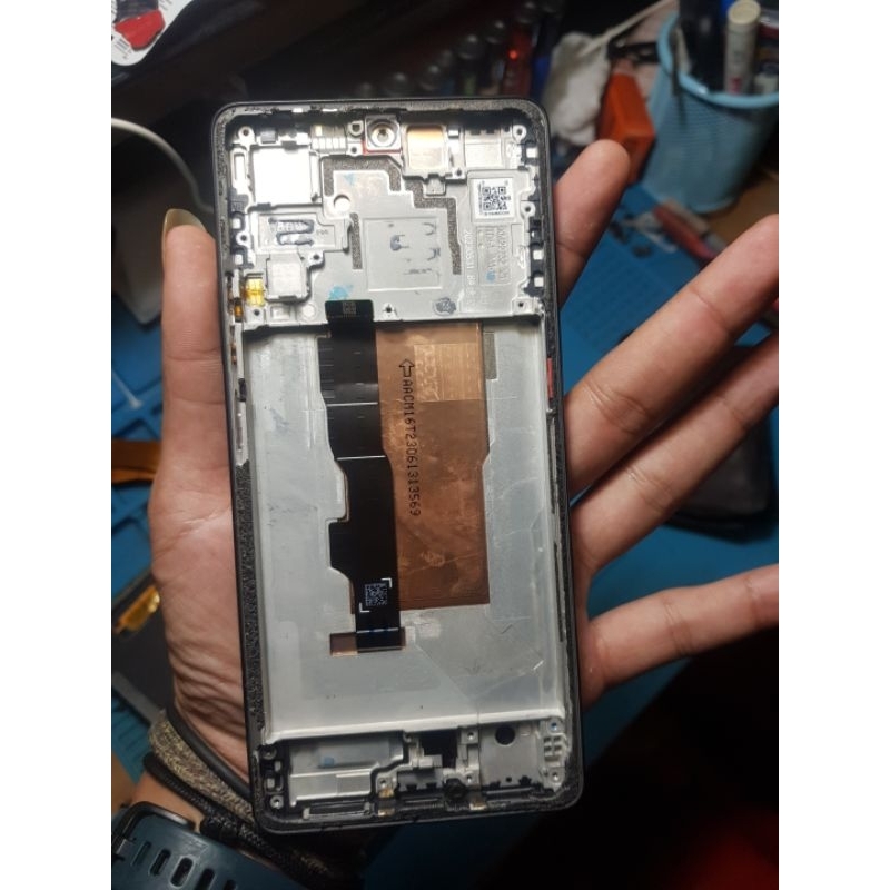 lcd poco x5 pro minus retak