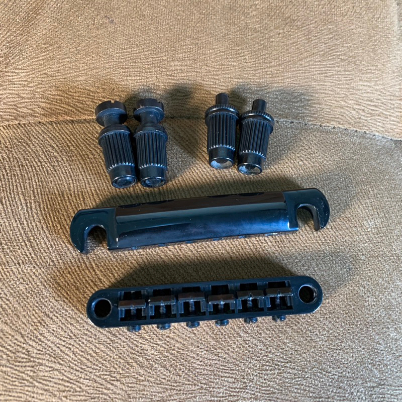 Bridge Tune O Matic Set / Tremolo Model Epiphone Les Paul Warna hitam