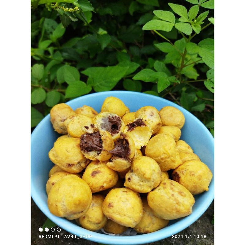 

soes coklat lumer/sus coklat/camilan sus coklat enak