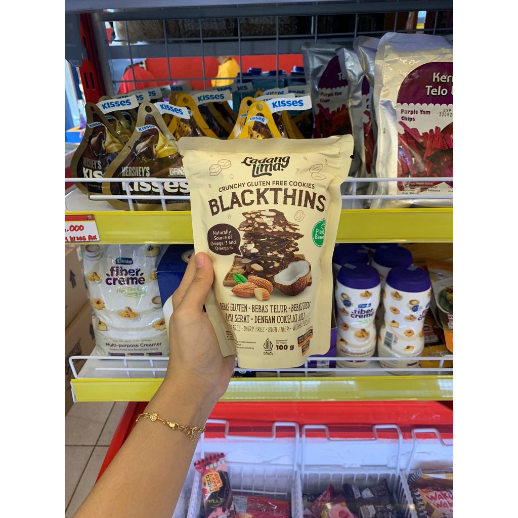 

LL Cookies Blackthins 100gr