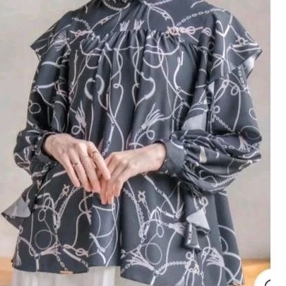 READY STOCK Cera Blouse Black Infinity Navy Hitam Wearing Klamby Wearingklamby