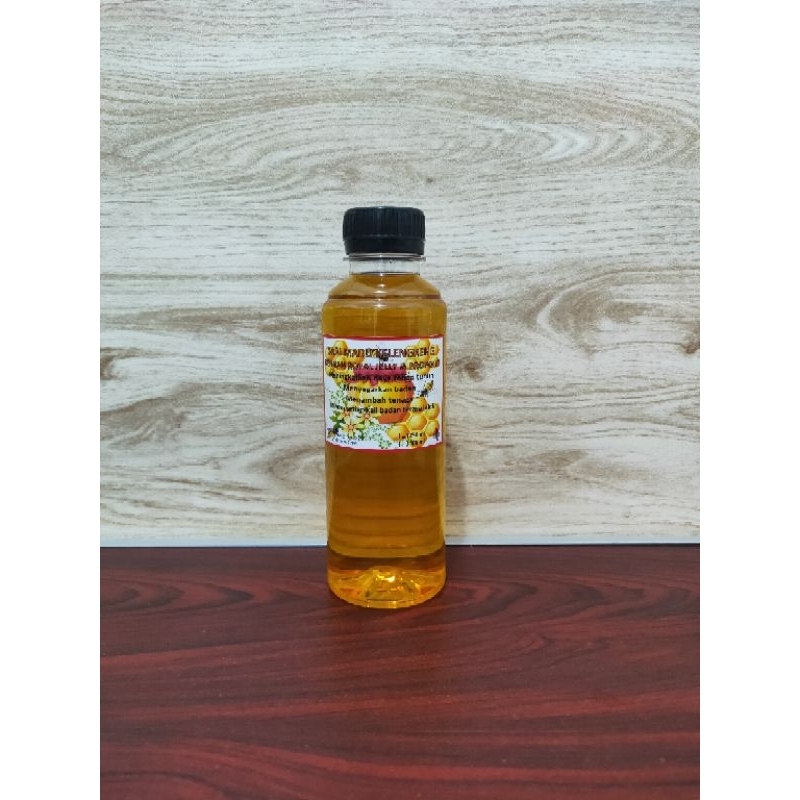 

Sari Madu Kelengkeng dengan Royal Jelly dan Propolis 250ml