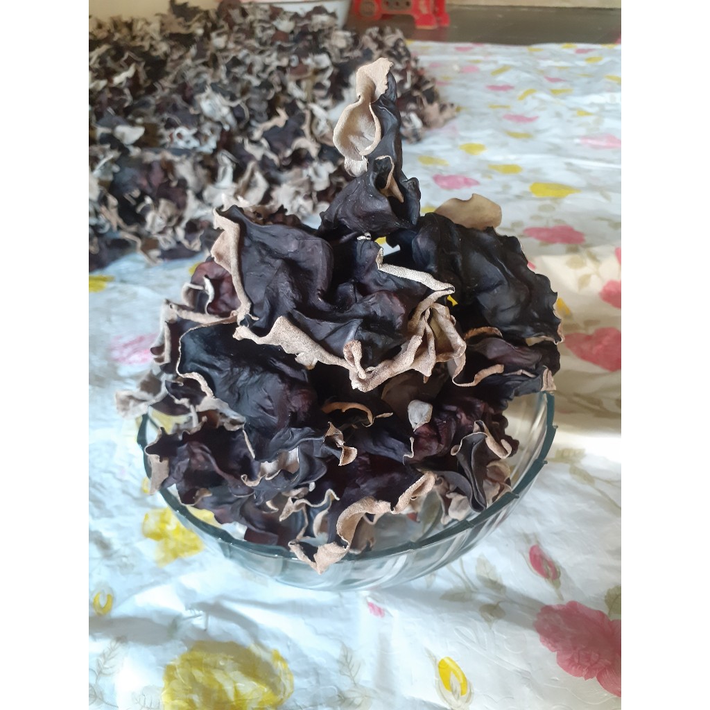 

Jamur kuping kering 1kg kualitas super