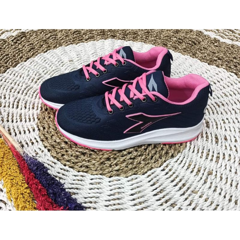 SEPATU OLAHRAGA SPORT