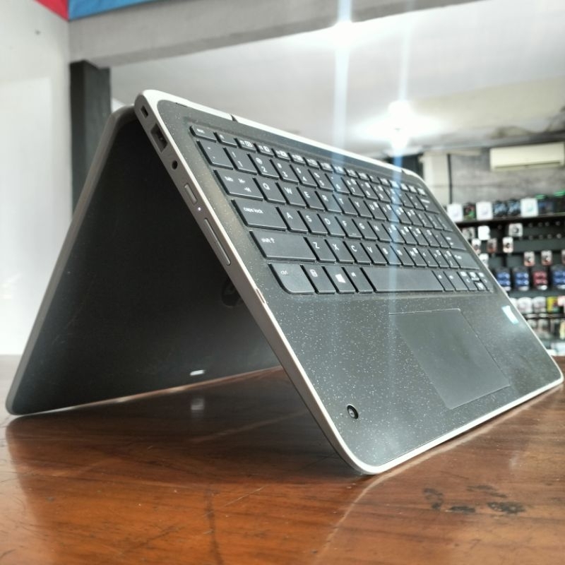 LAPTOP SECOND PREMIUM IMPORT HP CORE I5 GEN8 RAM 8GB SSD 256GB 11,6 INCI BERGARANSI laptop second mu