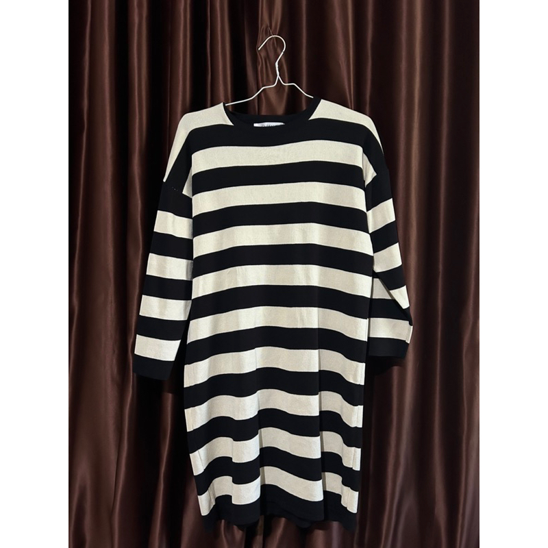 mini dress salur hitam putih