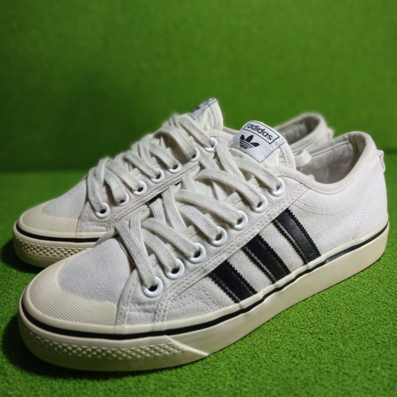 Adidas Nizza second