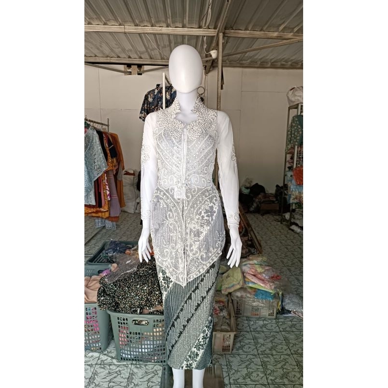 kebaya akad ijab nikahan payet mewah putih