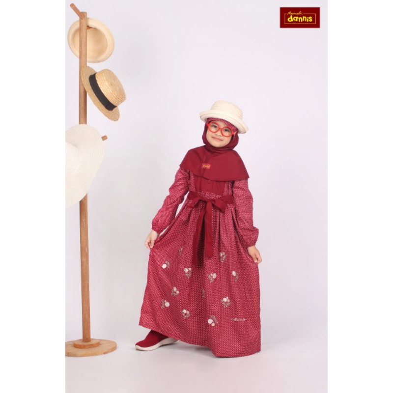 Dannis anak cewek No.3