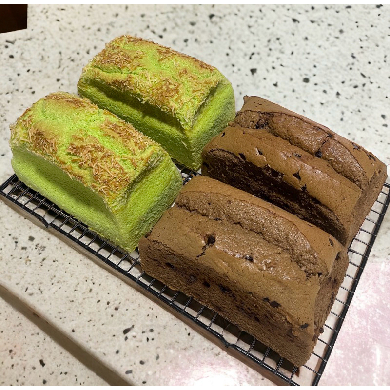 

Chiffon cake / Chiffon choco Chips / Chiffon Pandan Keju