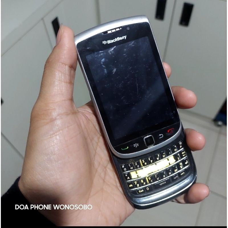 BLACKBERRY TORCH 9800 / BB TORCH 9800