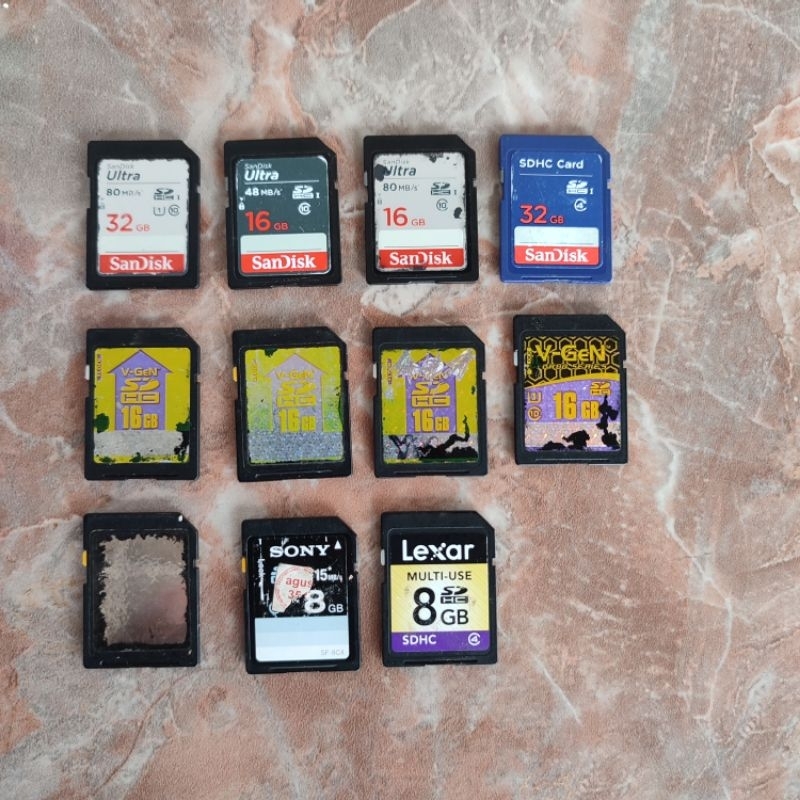 Memori memory card kamera camera sandisk sony v gen lexar bekas