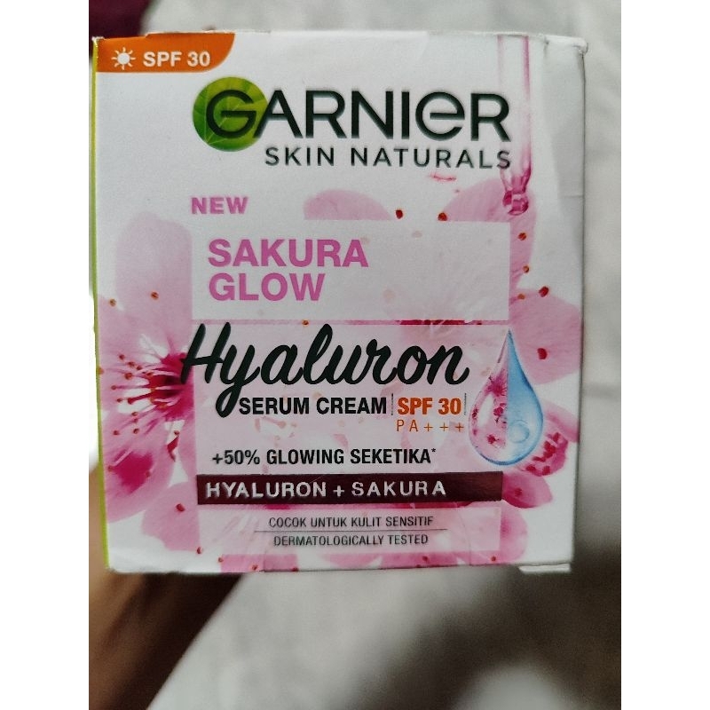 Garnier Sakura White Serum Day Cream/Garnier Sakura Glow Hyaluron/Day Cream Garnier