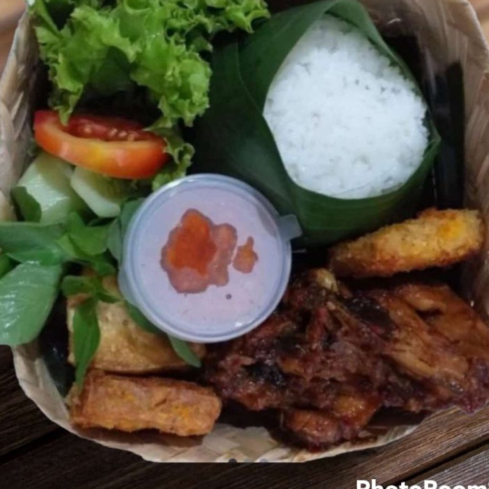 

55 COD Paket Besek Nasi Daun Jeruk Back to Nature