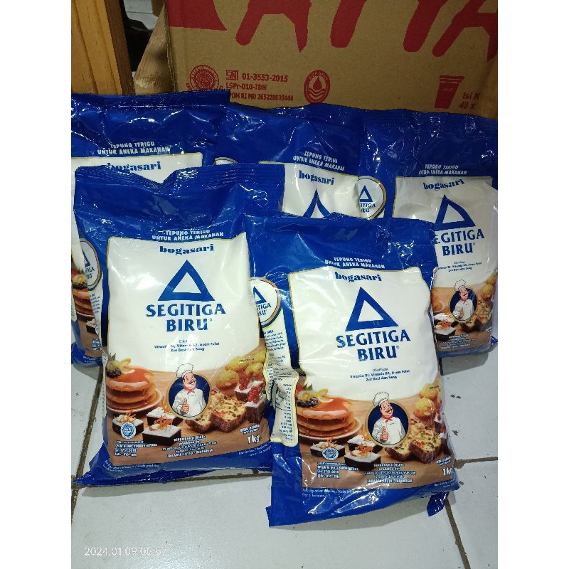 

SEGITIGA BIRU 1 KILO