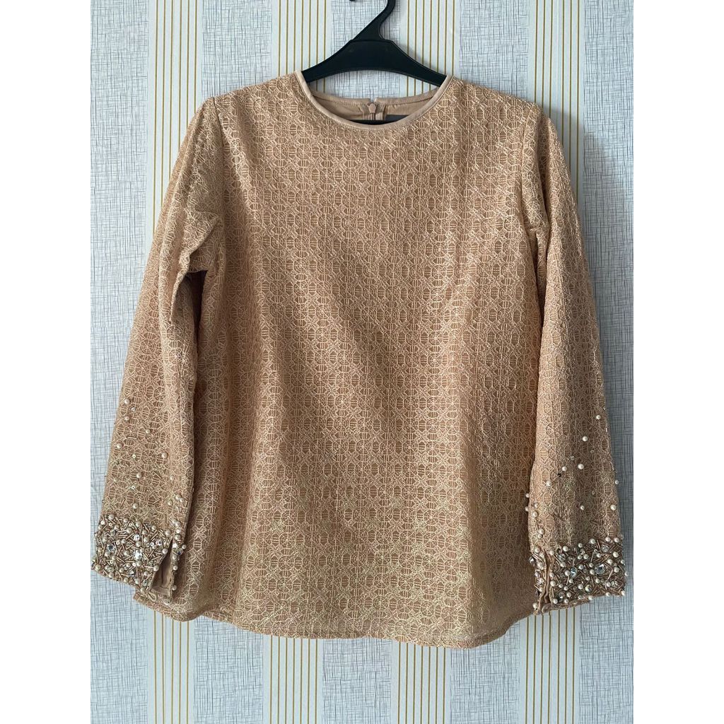 Preloved RiaMiranda Signature Blouse Anasya Top Size S