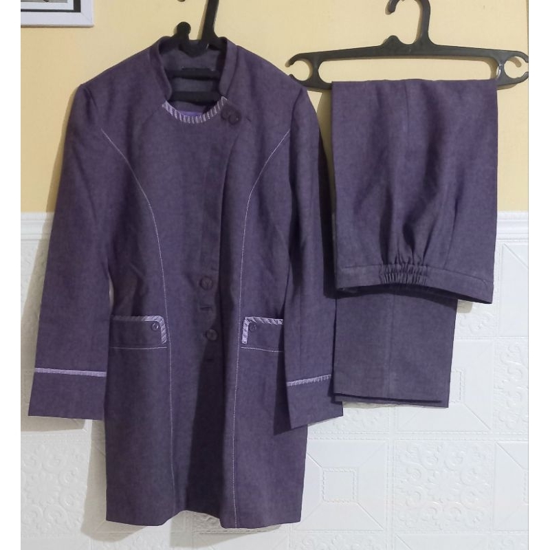 Preloved Stelan Baju Dinas/ Seragam Guru/ Seragam Khaki/ Pakaian Kerja Guru La Rey