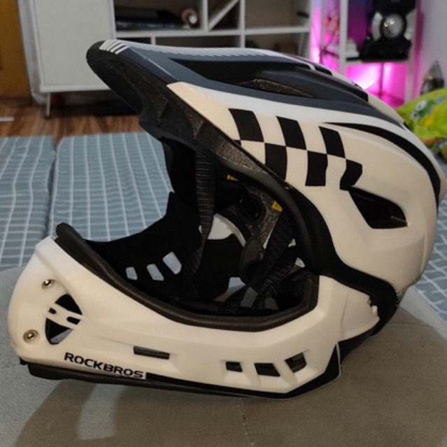 Preloved Helm fullface Rockbos size S