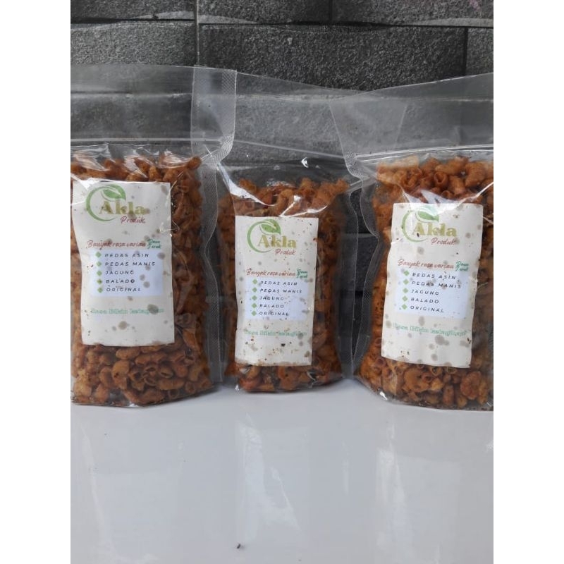

makaroni bantat 200 gram bisa pilih yang kamu mau yuuk buruan mencicipi makaroni bantat pedas & manis