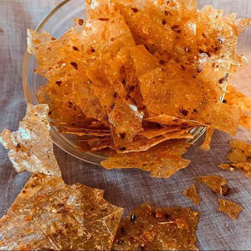 

500 GRAM KERIPIK KACA PEDAS DAUN JERUK RENYAH GURIH