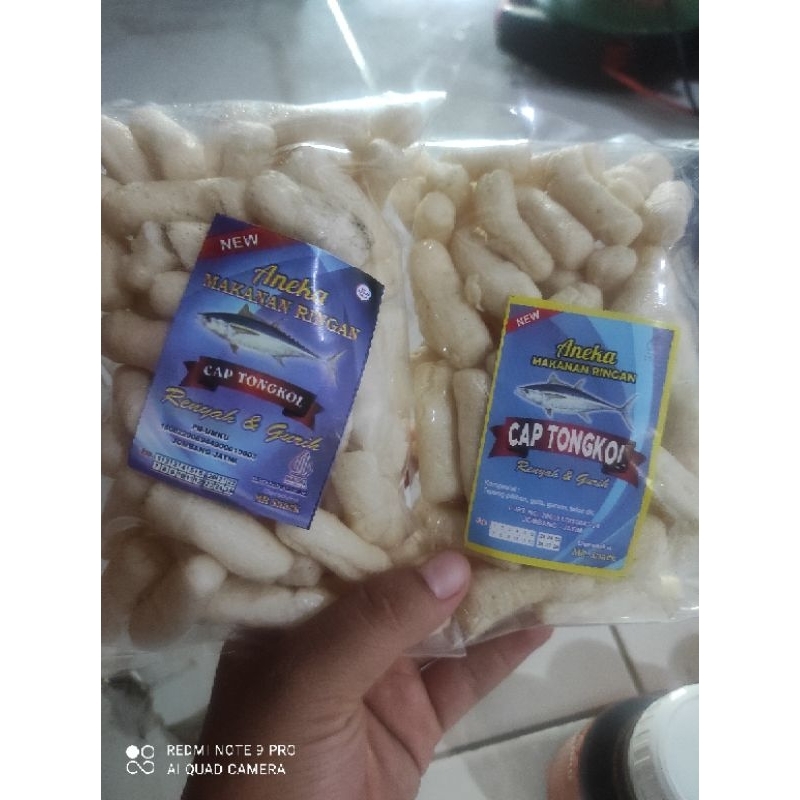 

Kerupuk Tongkol kerupuk Tongkol original tidak pedas