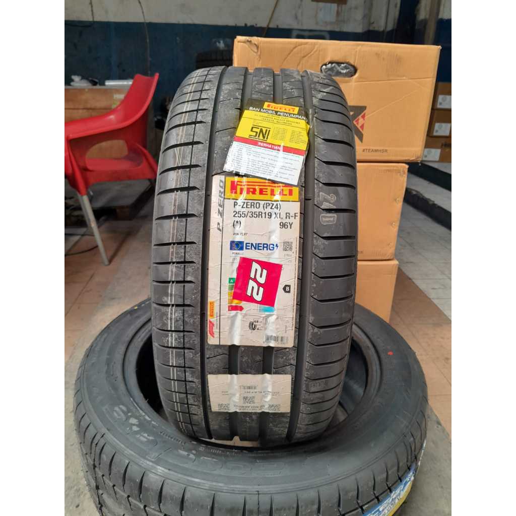 BAN MOBIL AWET RING 19 PIRELLI PZERO 255 35 R19 BAN IMPORT