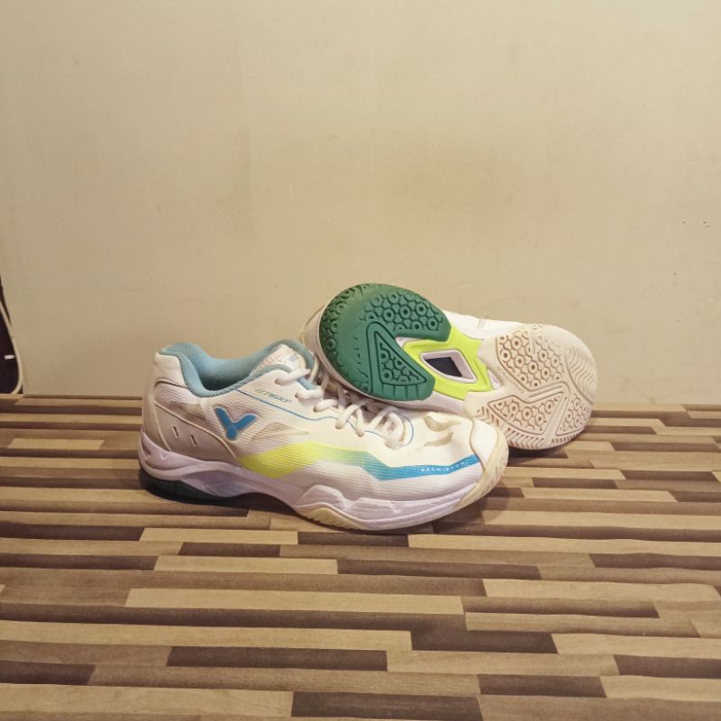 Sepatu Badminton Victor A610 Plus size 40 inshole 25,5 cm bekas Like New Original Terjamin