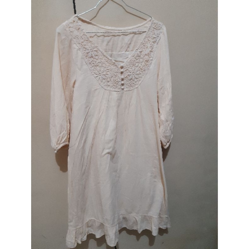 dress earth music & ecology