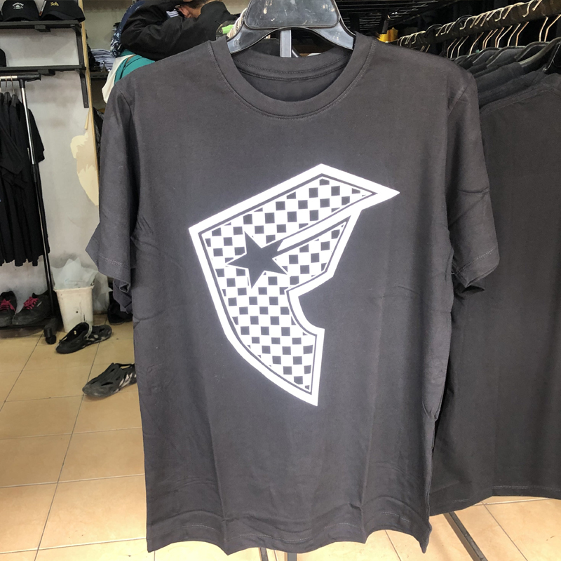 Kaos Famous Stars and Straps Tshirt Bahan Katun Kombed 30s