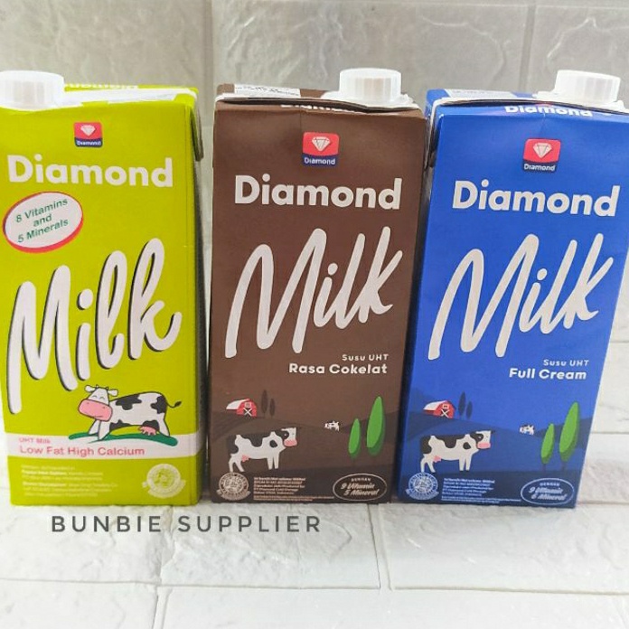 

Stok terbaru Susu UHT Diamond 1Liter satuan Full Cream Cokelat Lowfat 1ml