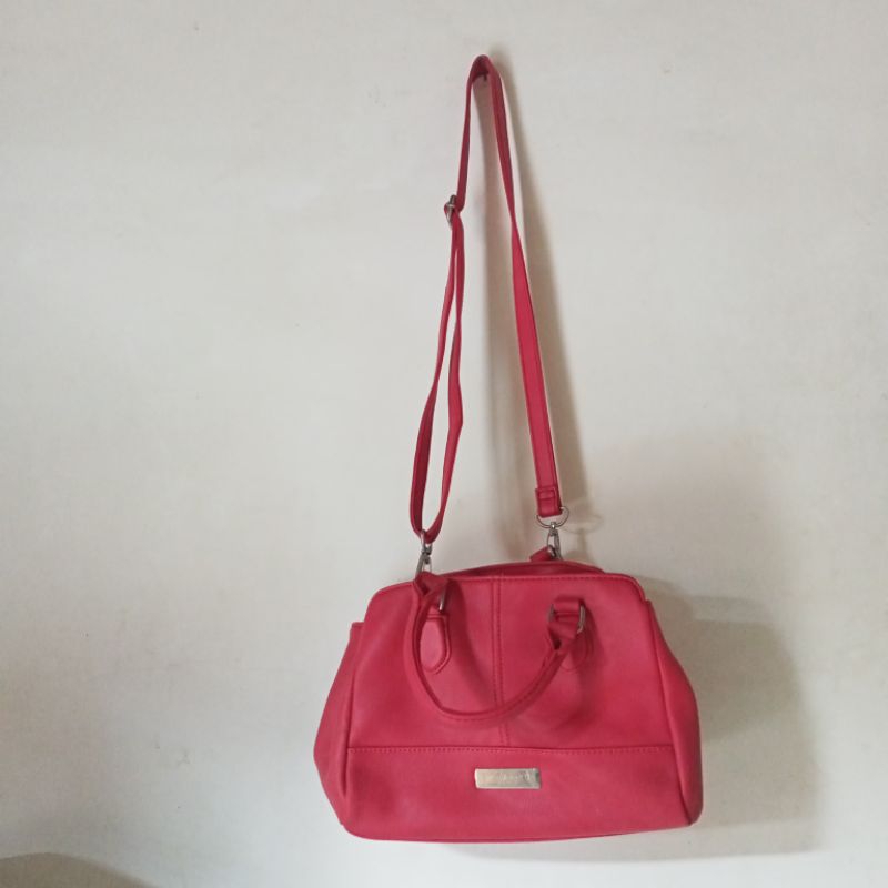 Sophie Martin Sling bag