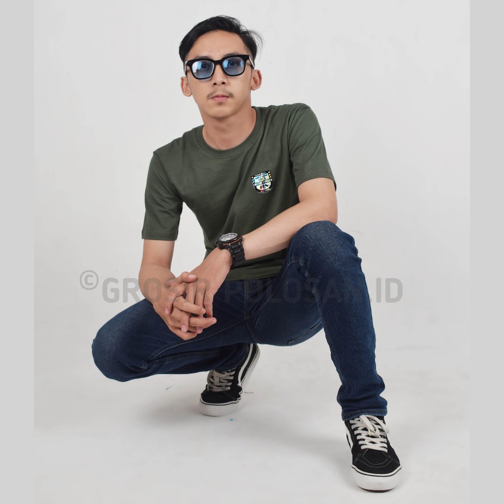 KAOS T SHIRT POLOS LENGAN PENDEK COTTON KATUN COMBED 30s HIJAU ARMY TSHIRT BAJU PAKAIAN COWOK PRIA L