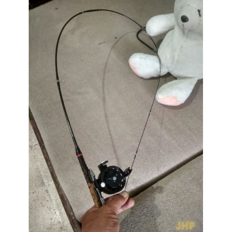 set pancing wader lentur, motif sisik ular