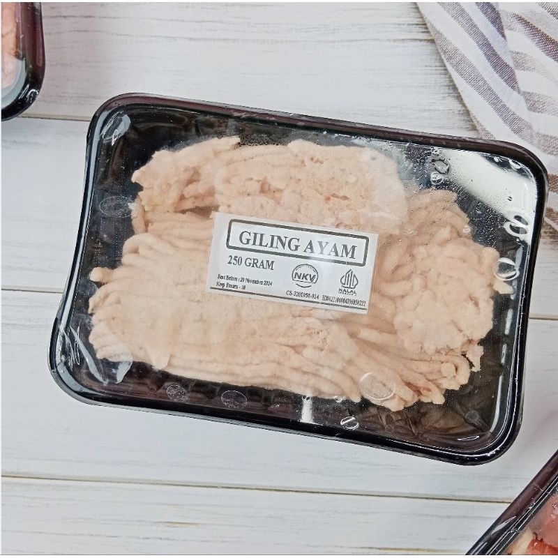 

Amanta Segar Bogor | Daging Ayam Giling Feshly Frozen Super Premium 250gr