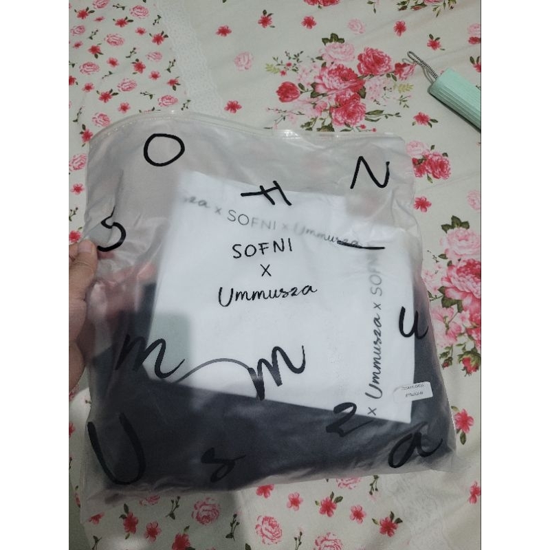 Itsnaani by Sofni Black M