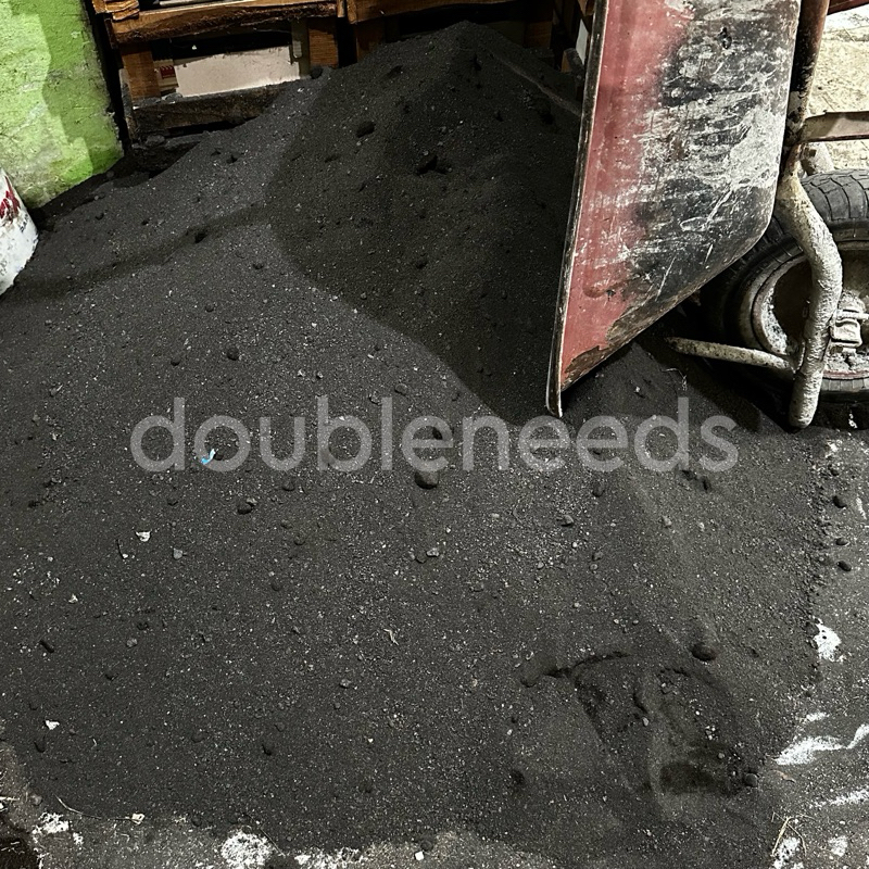 1 TRUK PASIR LUMAJANG / 1 TRUK PASIR HITAM