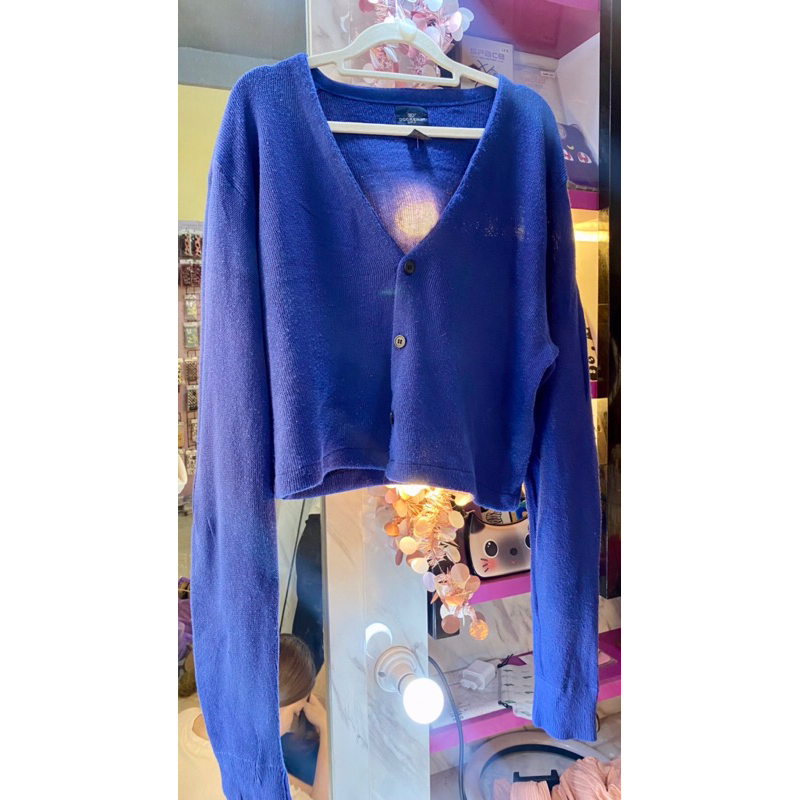 PRELOVED CARDIGAN RAJUT CROP