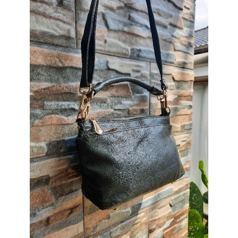 Slingbag OMAR SHARIF - TAS PRELOVED BRANDED ORIGINAL