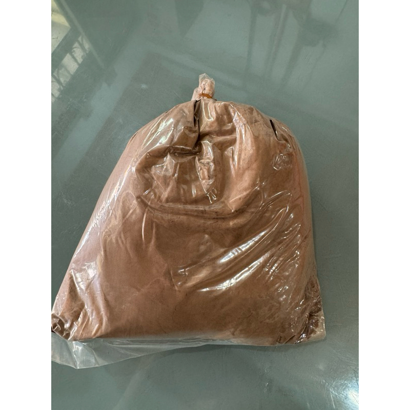 

Tepung Coklat / Coklat Bubuk Repack Biasa dan Manis 1kg (1000gr)