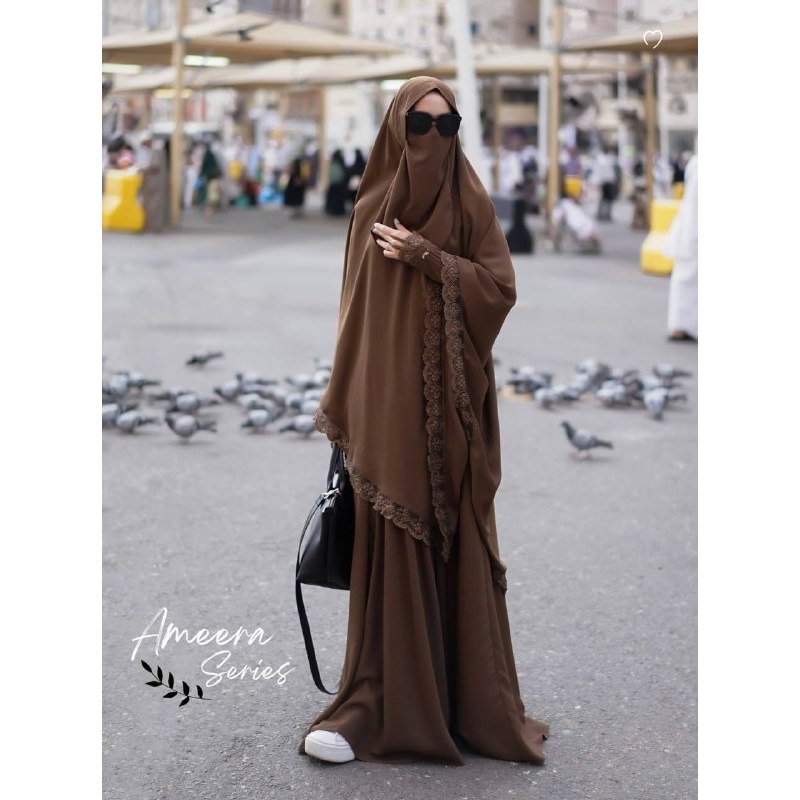 In'am Gallery | Ameera set by Mahira