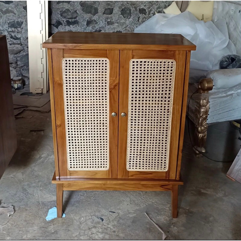 Lemari Rak Sepatu Retro Rotan Rak Sepatu Rotan Minimalis Bufet Rak Sepatu Rotan Kayu Jati