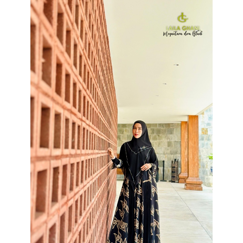 Megantara Dira by Laila Ghani