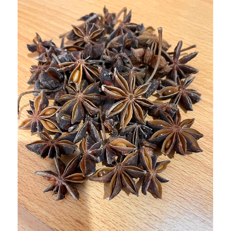 

Bunga Lawang / Star Anise / pekak / 100% PREMIUM QUALITY bentuk bintang utuh BAGUS 50gr - 100gr