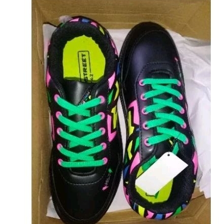 Aerostreet 42 volt hitam neon