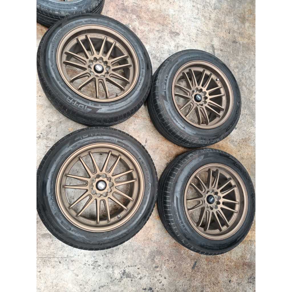 Velg Mobil Bekas REVO R18X9,5 10X100-114,3 ET25 BAN 235 60 R18